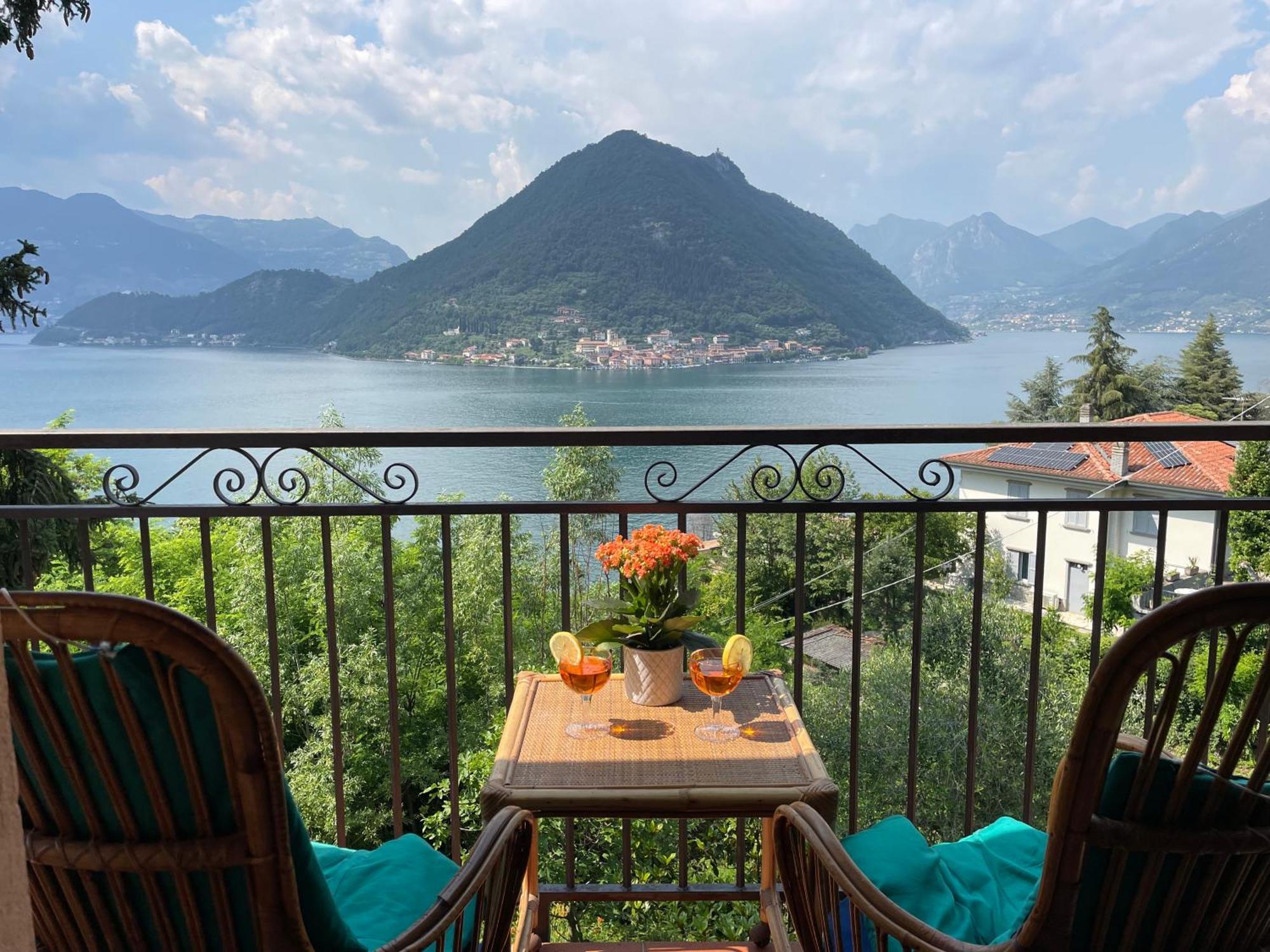 Appartamento Lake View Di Villa Giuliana Sulzano Luaran gambar
